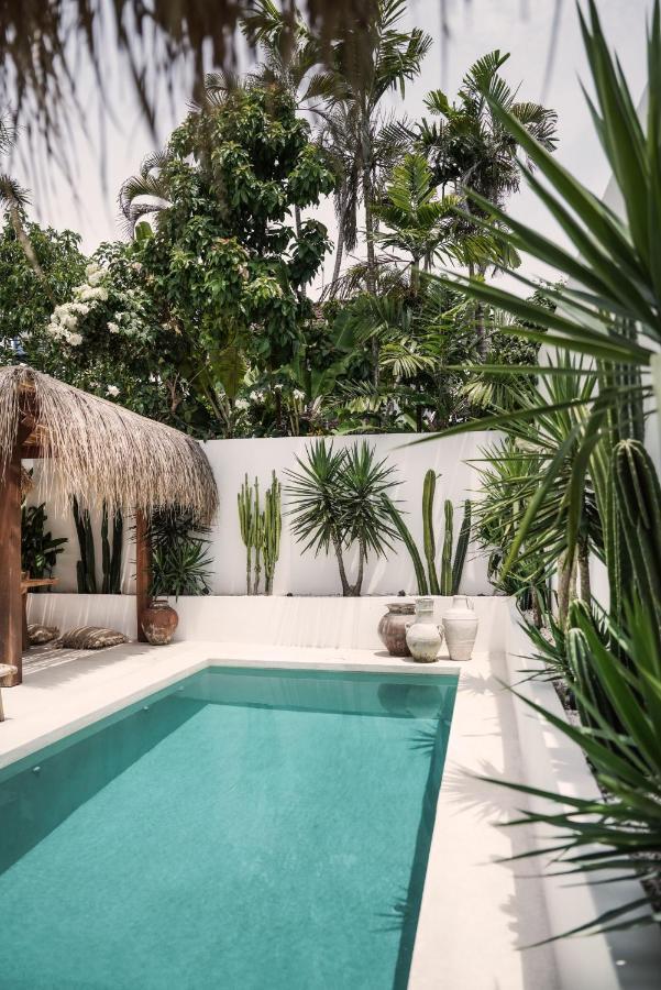 Villa Obao Seminyak  Exterior photo